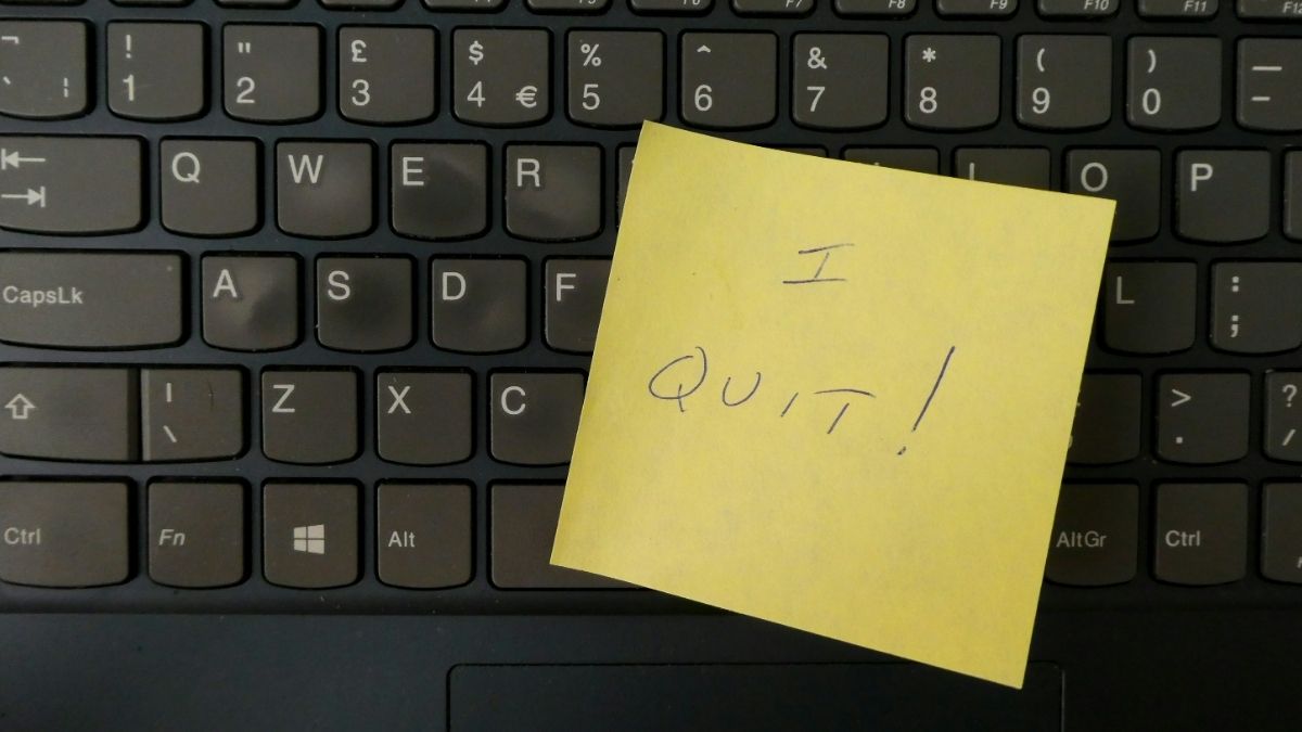 Otkaz, tipkovnica, poruka, post it, Unsplash