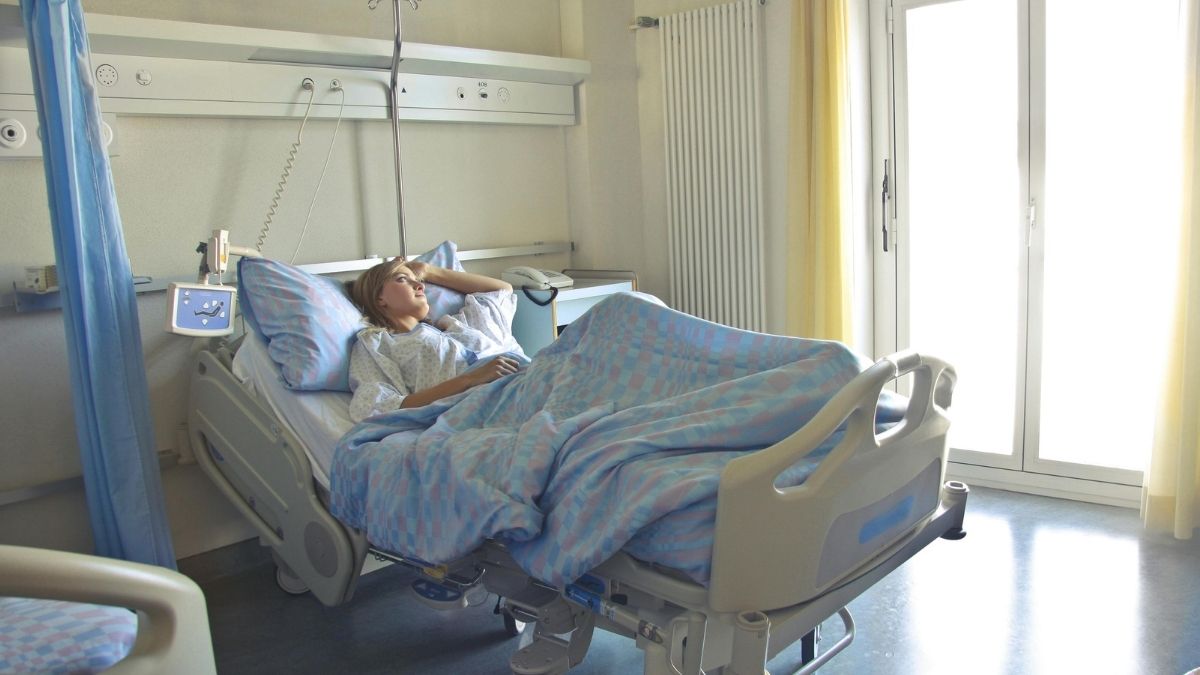 Bolovanje, bolnica, ležanje u bolnici, bolest Pexels