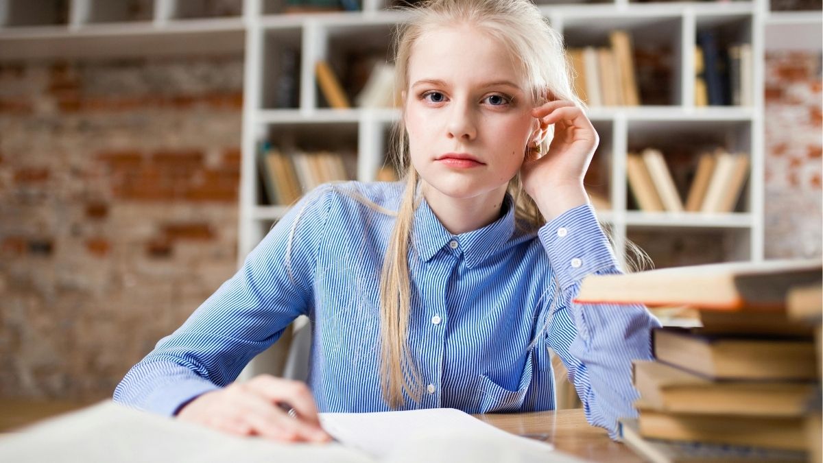 Studentica, građevinski fakultet Pexels