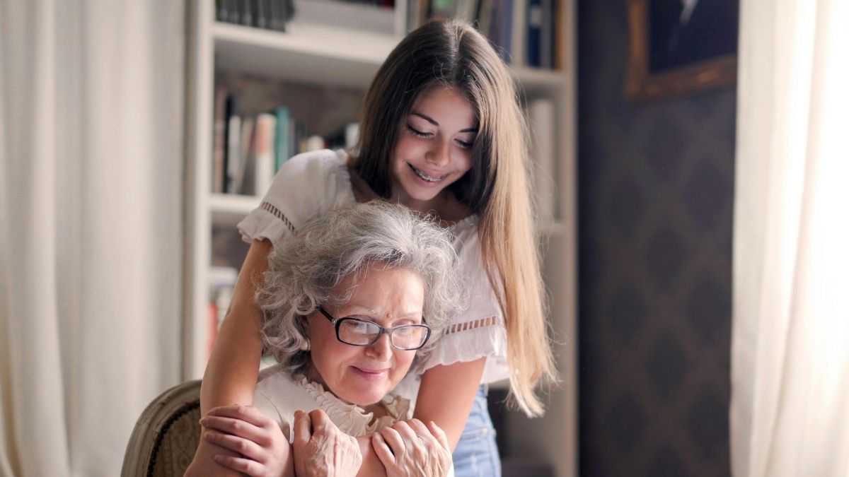 Djevojčica, baka, škola, školarka Pexels