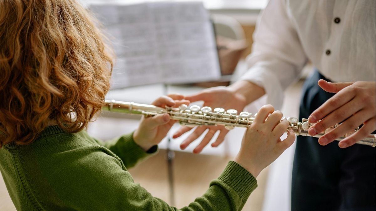 Glazbena škola, instruktor glazbe, flauta, sviranje, muzika Pexels