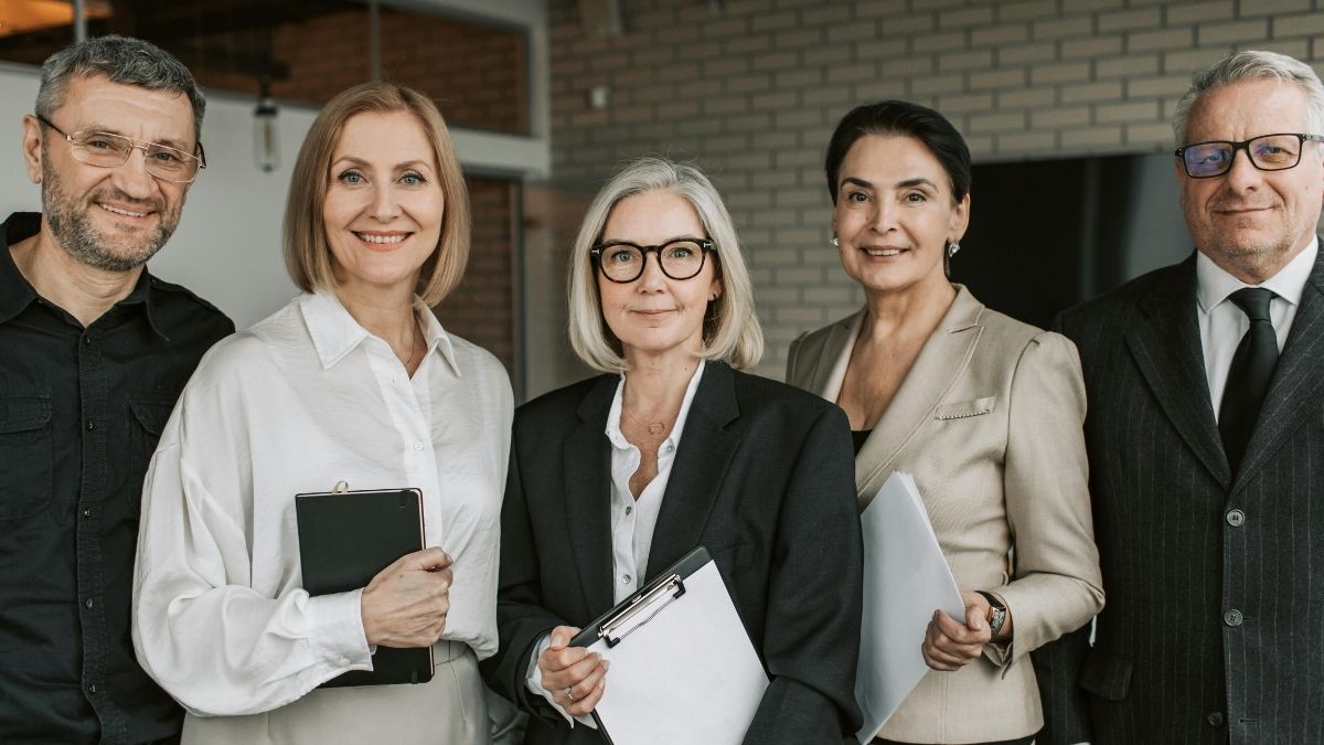 Kolege, ekipa, ured, suradnici, posao Pexels