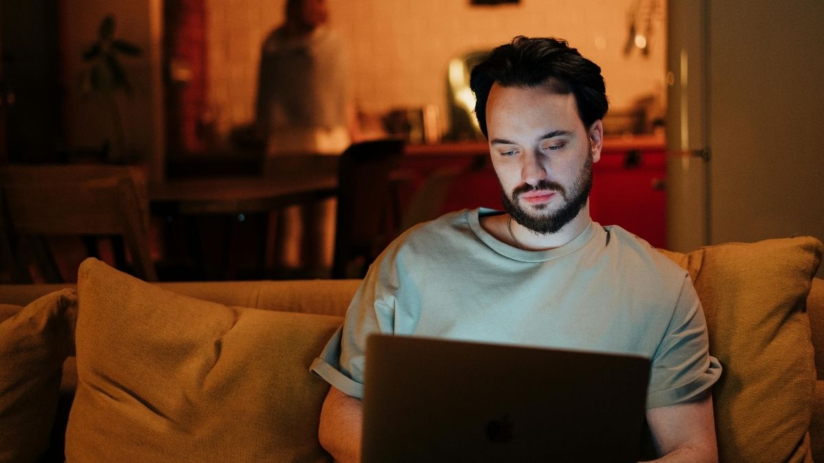 Veza na poslu Pexels