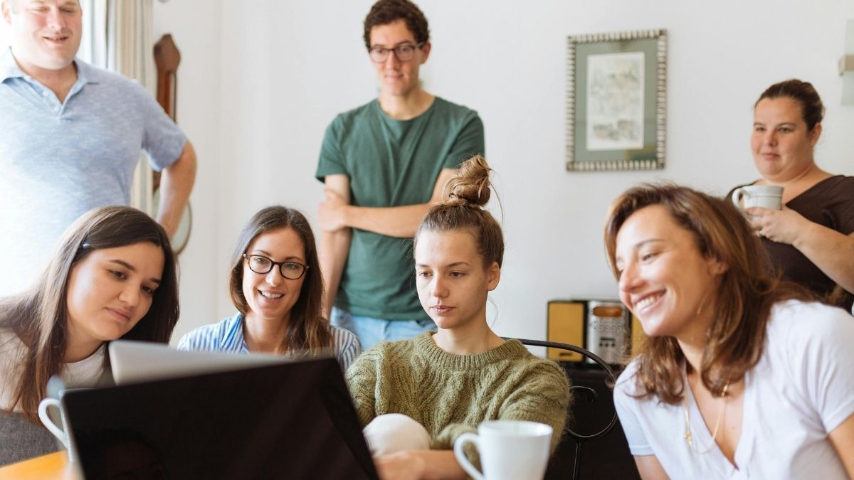 Angažiranost, suradnja, tim, sastanak Pexels