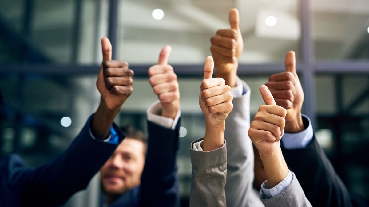 Povjerenje, podrška, palac gore Shutterstock