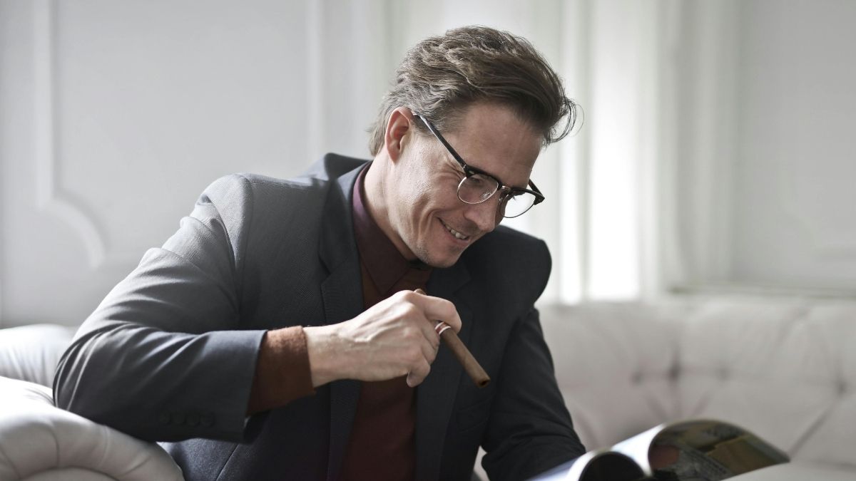 Bogatstvo, razlike, novac, cigara Pexels