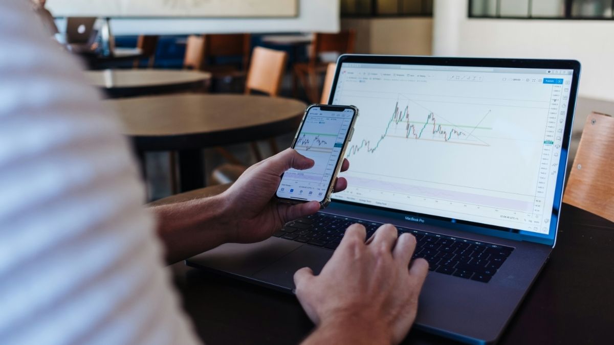 ETF, investiranje, novac, posao, karijera, razvoj Unsplash