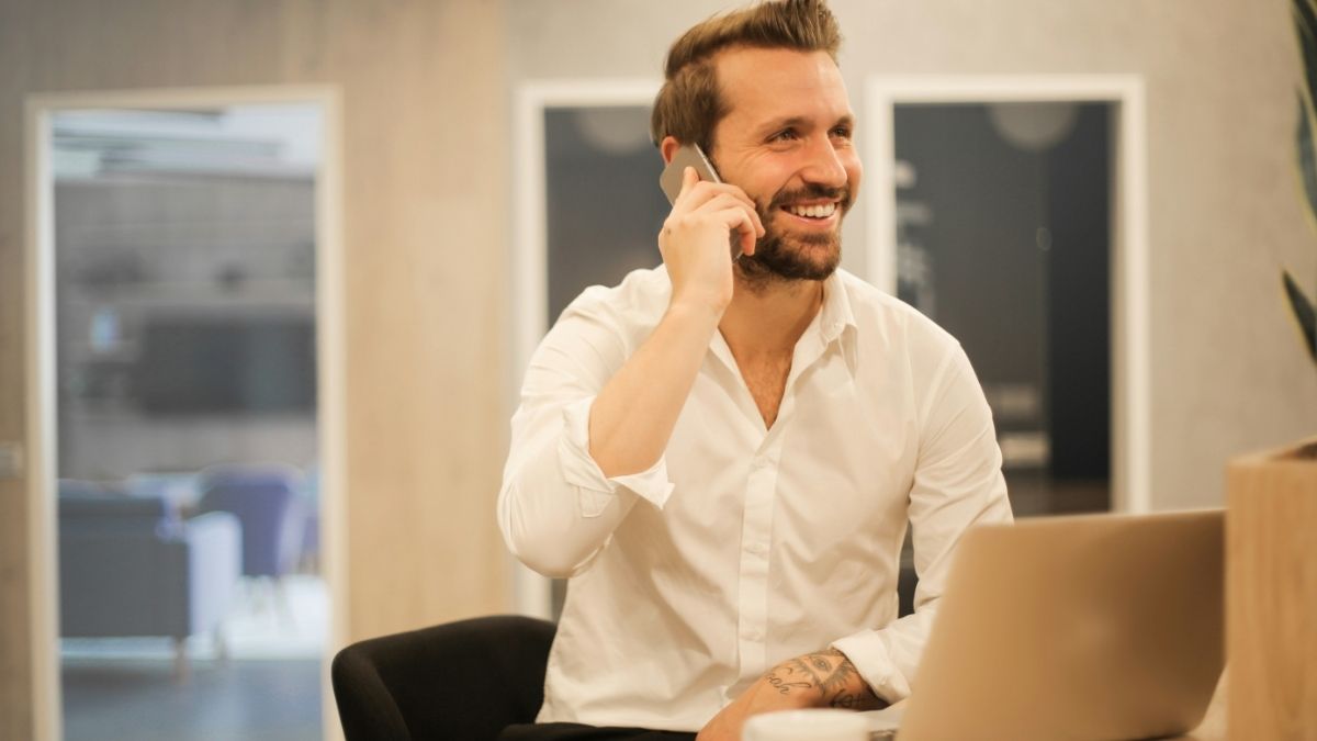 Mladi zaposlenik, Unsplash