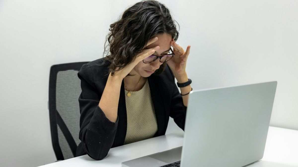 Traženje posla, pregledavanje oglasa Unsplash