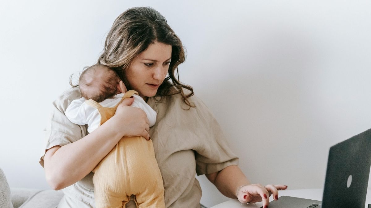 Zaposlena mama Pexels